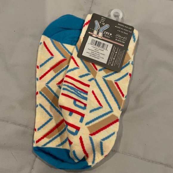 NWT Mens Socks Bundle 2 total L-XL Crew Sneaker Fun Blue Q NEW Gifts $30 - Picture 13 of 13